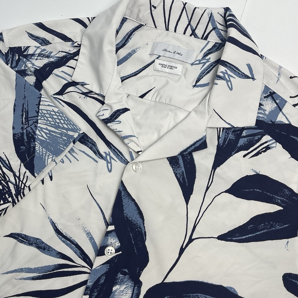 Porter & Ash Men's Kinetic Stretch Short Sleeve White Blue Floral Leaves Button